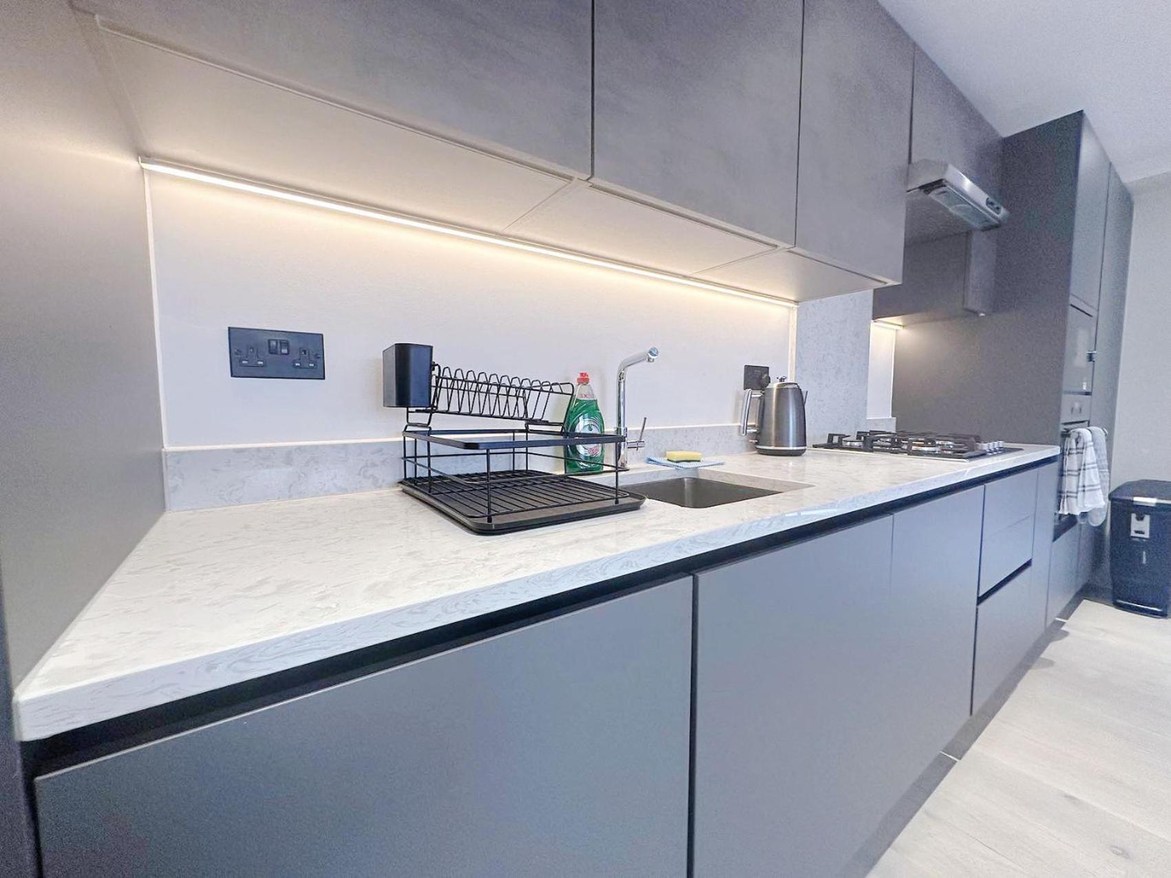 Luxury Modern Flat Near Center * Londra